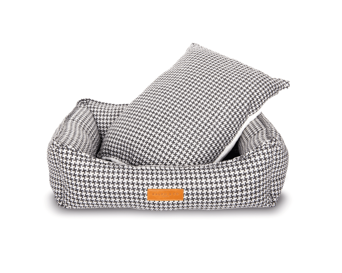 Ralph & Co The Kensington Houndstooth Bolster Dog Bed