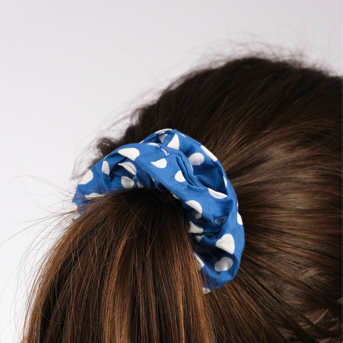 SnazzyTails Minnie I Hair Scrunchie Polka Dot
