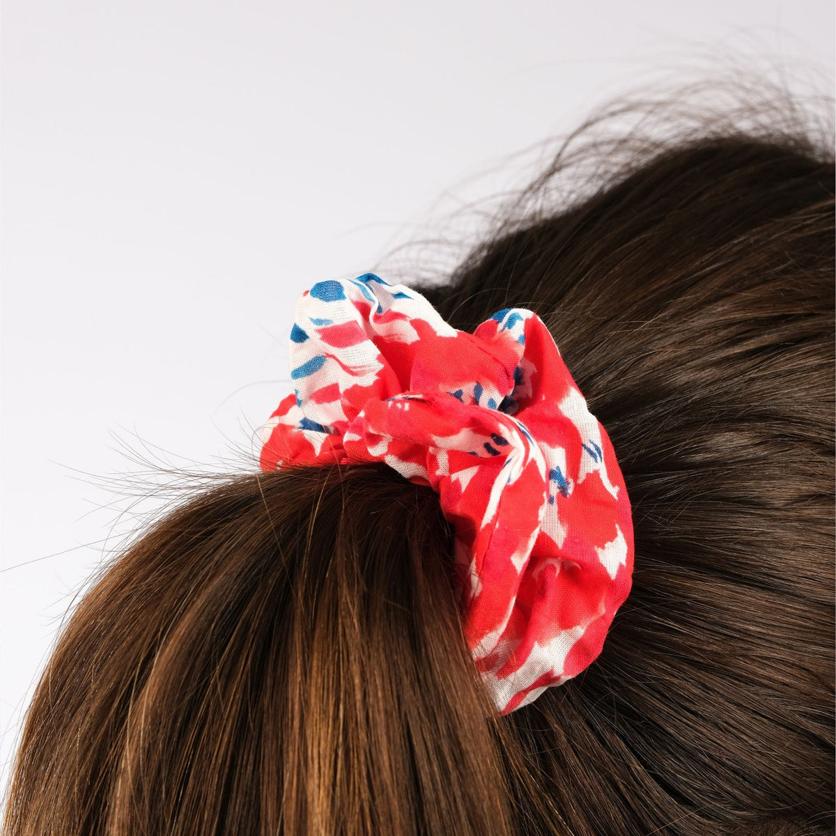 SnazzyTails Tod Hair Scrunchie Chevron Print