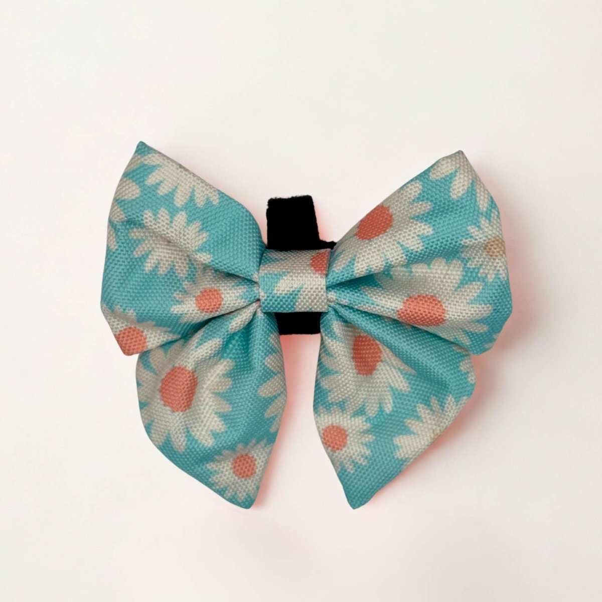 PupClub Couture Dog Sailor Bow - Pastel daisy