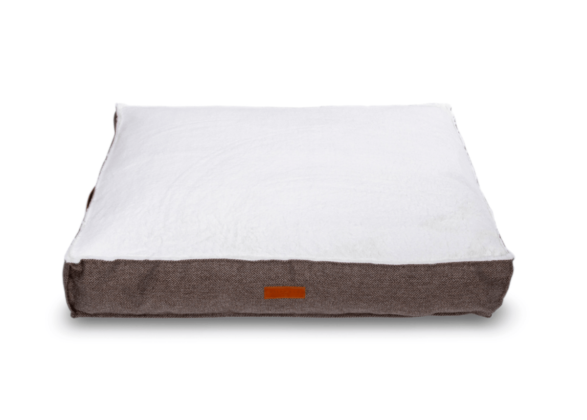 Ralph & Co The Lincoln Tweed Flat Pillow Dog Bed - Brown Herringbone